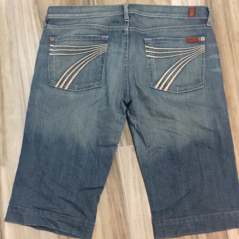 7 for all mankind Bermuda shorts